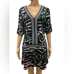 BCBGMAXAZRIA V-Neck Patterned Dress size M